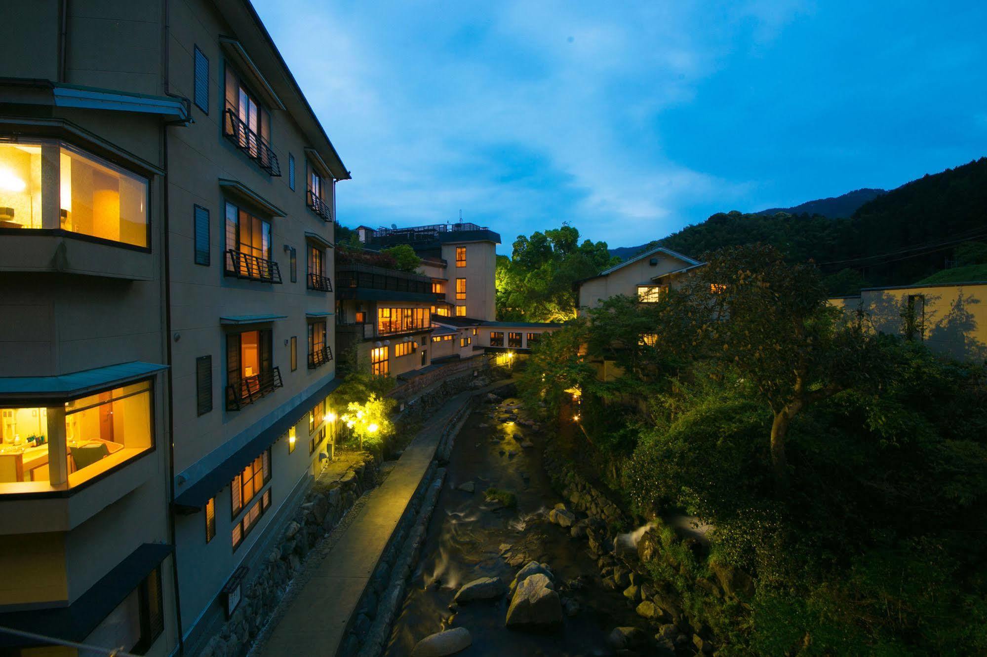 Hotel Nansuikaku Miyawaka Exterior foto